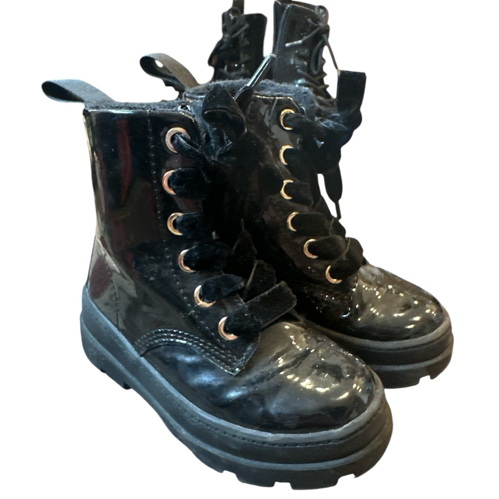Toddler size 8, H&M girl Black Lace-Up Platform Combat Boots